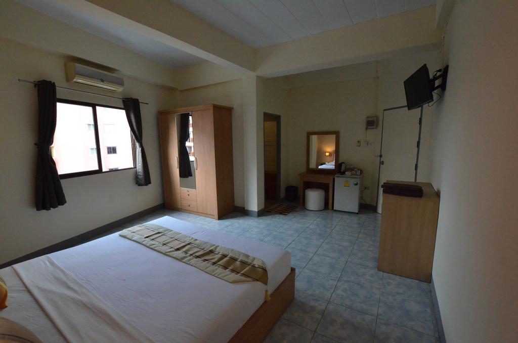 Bua Khao Paradise Pattaya Eksteriør billede
